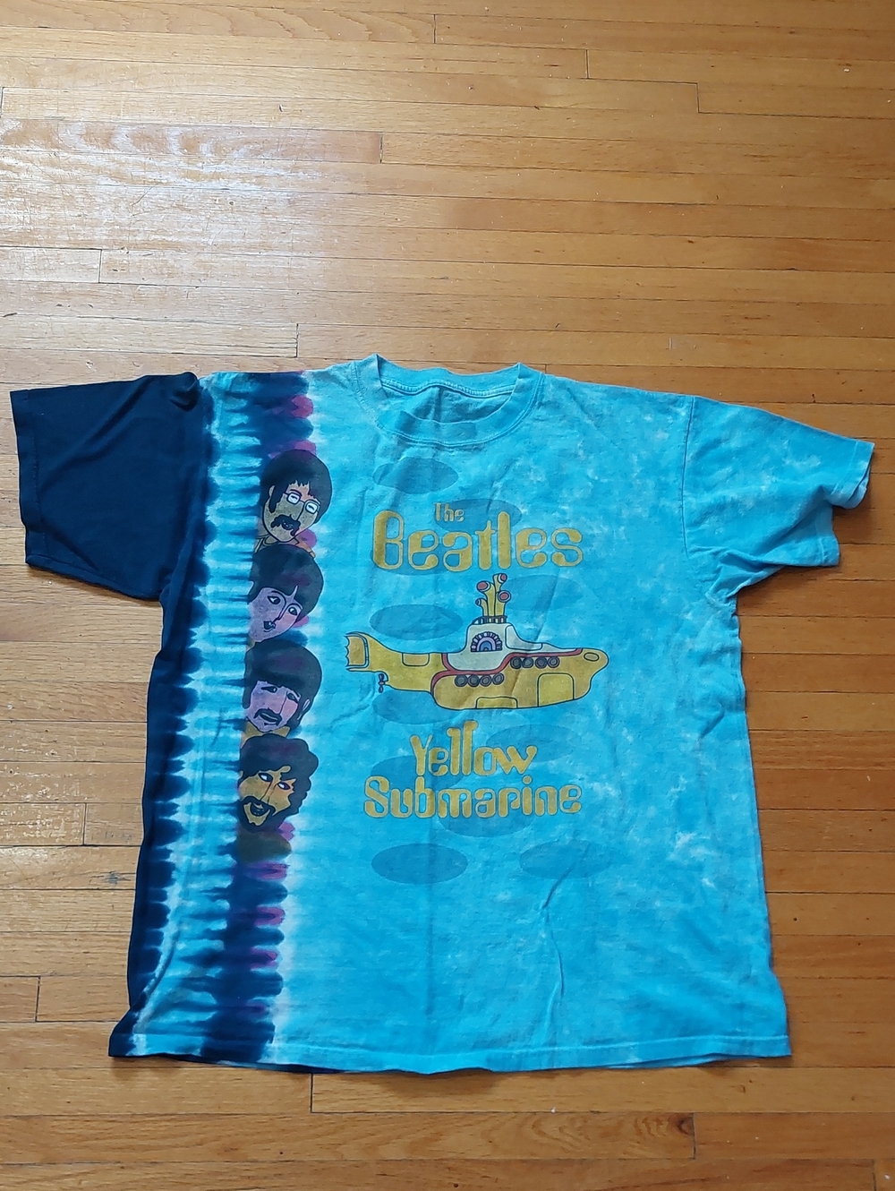 The Beatles Yellow Submarine Tie-Dye Tee - Blue & Yellow Mens size XL